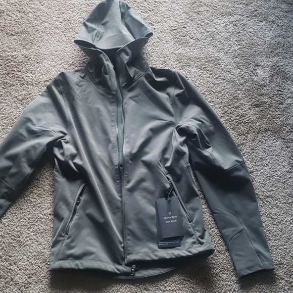 lululemon fleece back soft shell